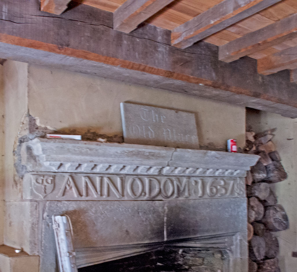 A photo of the fireplace in the New Inn